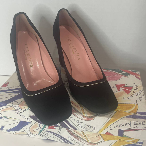 Reed Evins Black Suede Piped Pump Women's Heels 6M New in Box - Picture 3 of 12